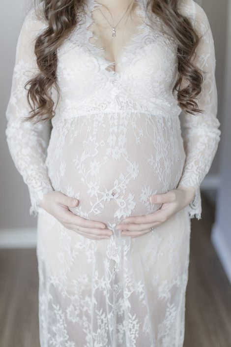 Regina Maternity Photographer - Regina Photographer - Miale Photography