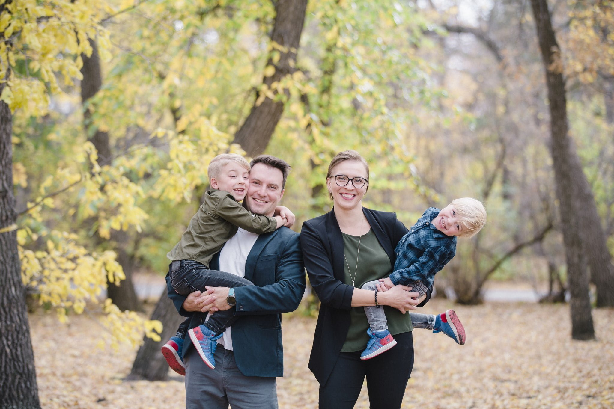 Angela Family - Regina Photographer - Miale Photography Angela Family - Regina Photographer - Miale Photography