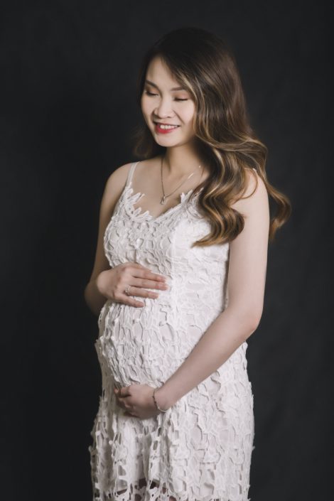 Regina Maternity Photographer - Regina Photographer - Miale Photography