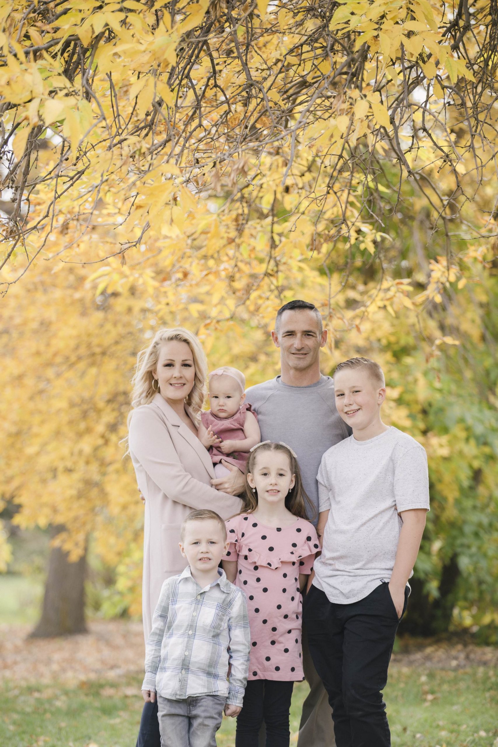 Alyssa Family - Regina Photographer - Miale Photography Alyssa Family - Regina Photographer - Miale Photography