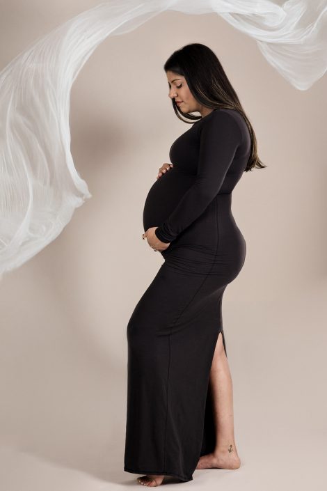 Regina Maternity Photographer - Regina Photographer - Miale Photography