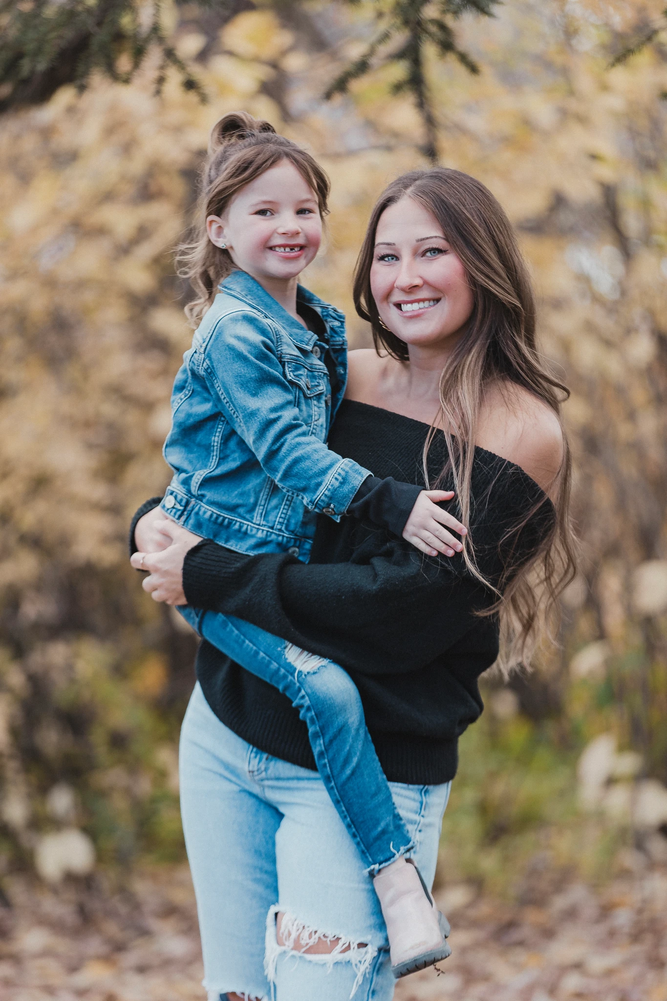 Krista's Family - Regina Photographer - Miale Photography