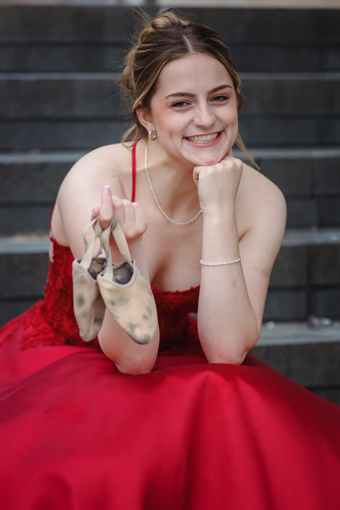 Kalynda's Graduation - Regina Photographer - Miale Photography