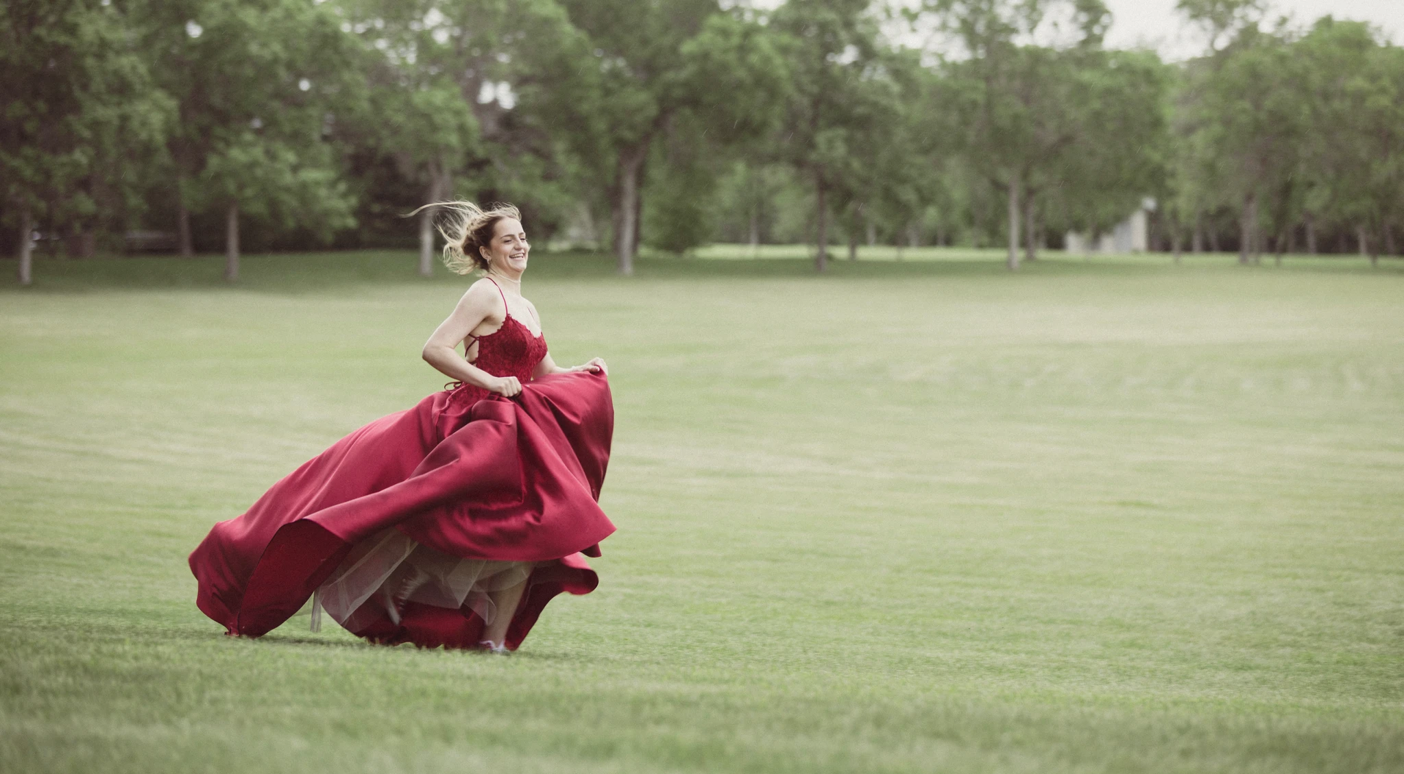 Kalynda's Graduation - Regina Photographer - Miale Photography