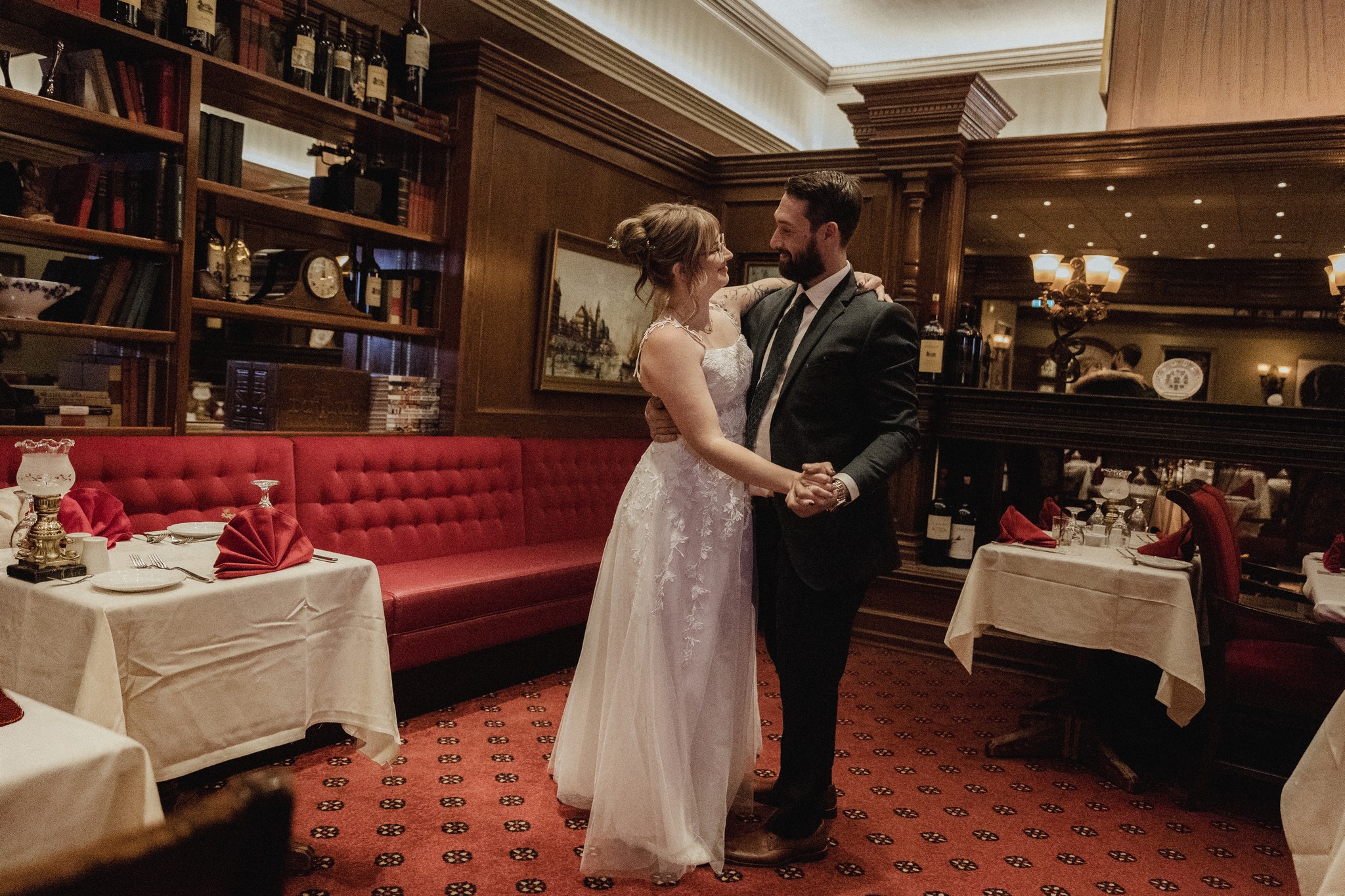 Allison & Dustin Wedding - Regina Photographer - Miale Photography